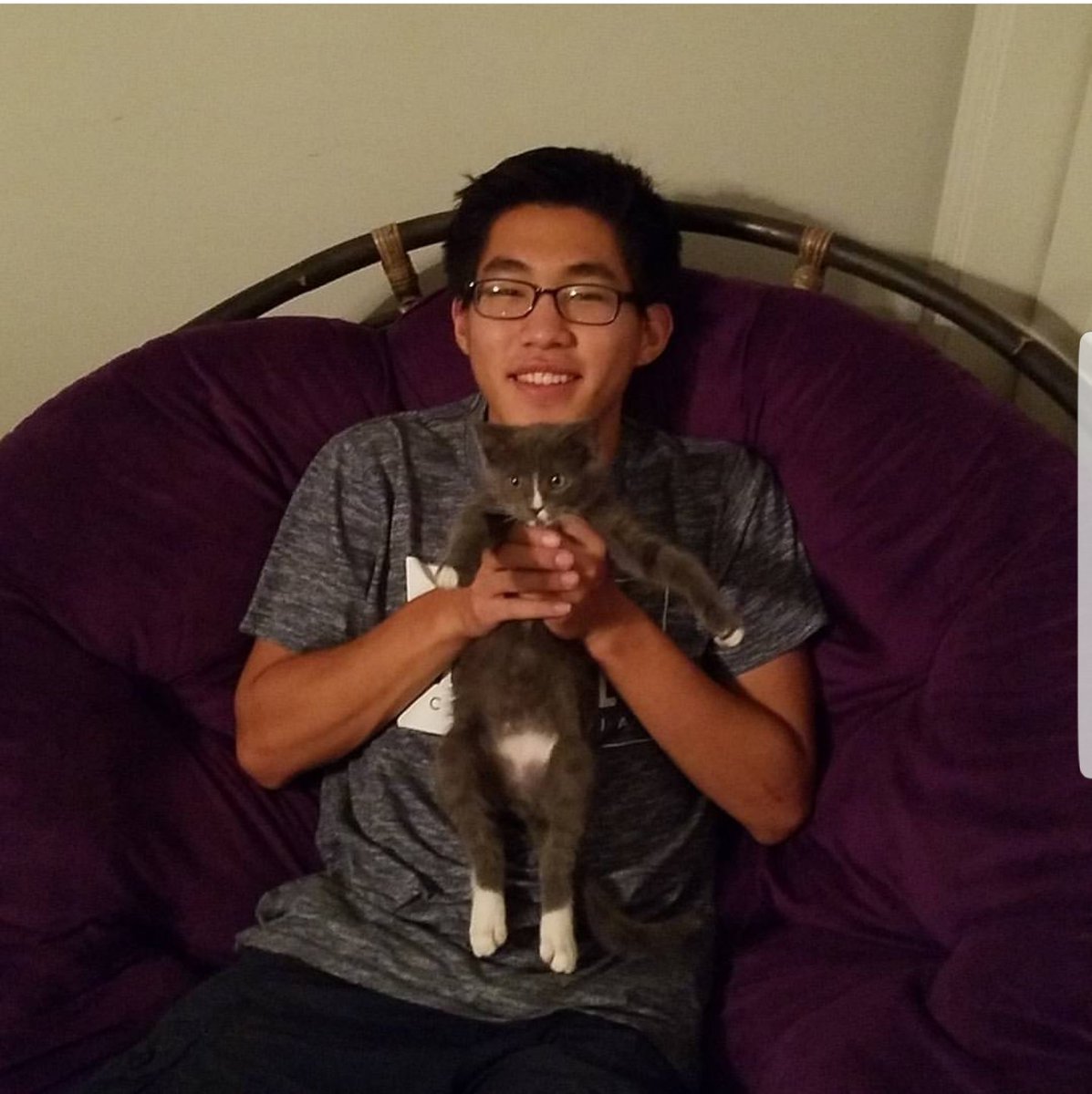 Shaunomomom's tweet photo. one year later https://t.co/2QFpukYuob