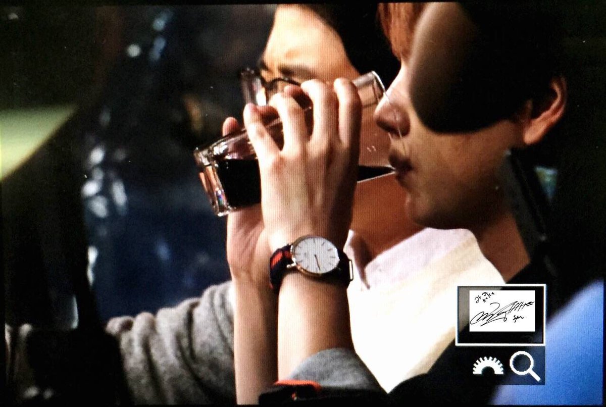 partyziga0627's tweet image. คนขี้ชิป แค่นาฬิกาก็ยังชิปอ่ะ 😅 #KYUMIN