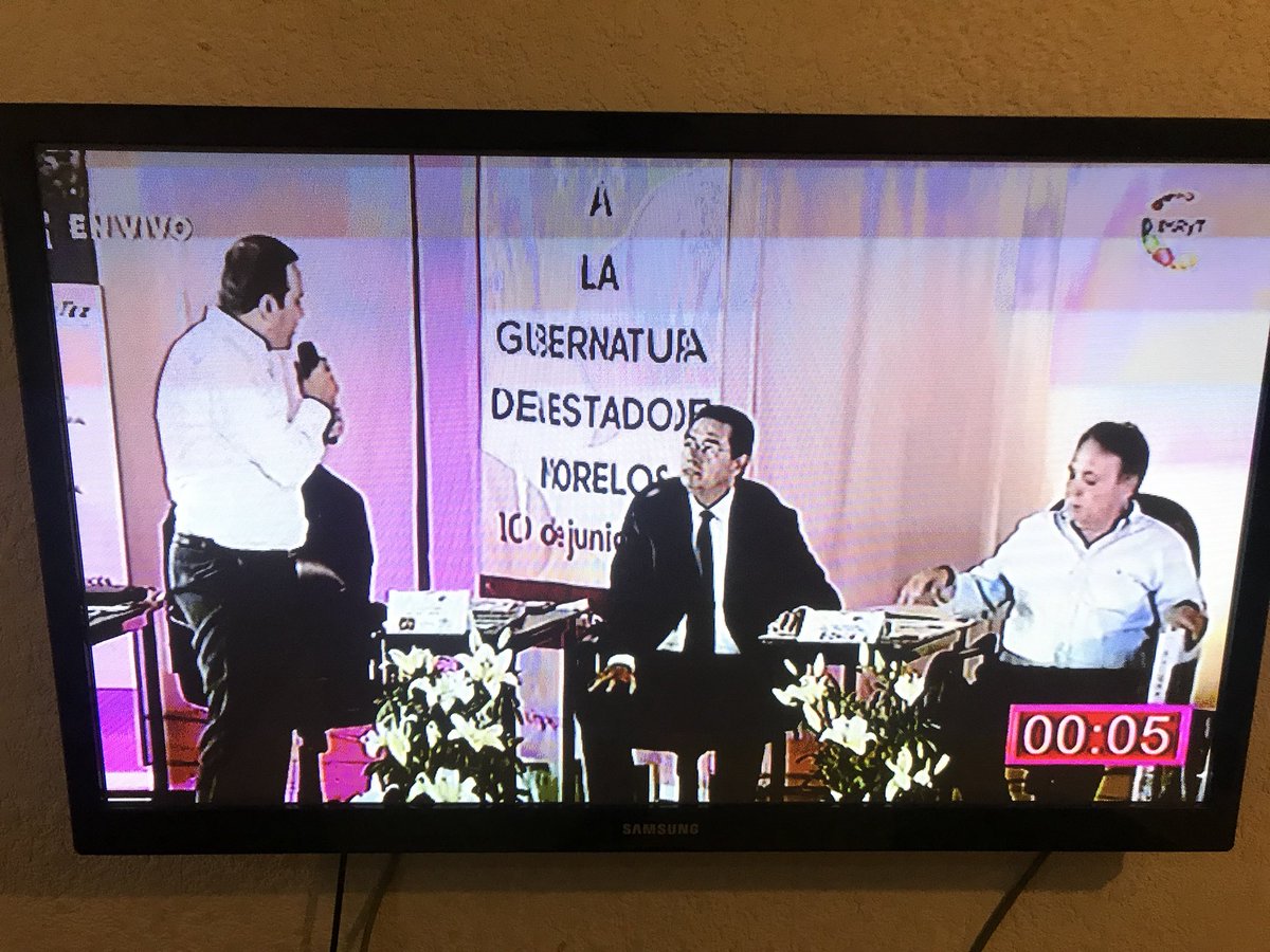 Brau_Luna's tweet photo. Ladrón le dice #CuauhtémocBlanco a #JorgeMeade y Sinverguenza a #VictorCaballero. Está sacando la casta #DebateMorelos https://t.co/nRL48vai6n