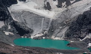 climateHKH's tweet photo. One man's race to capture the Rocky Mountains glaciers before they vanish https://t.co/h55XJloeiI on the @guardianeco https://t.co/ItiI2U9CS5