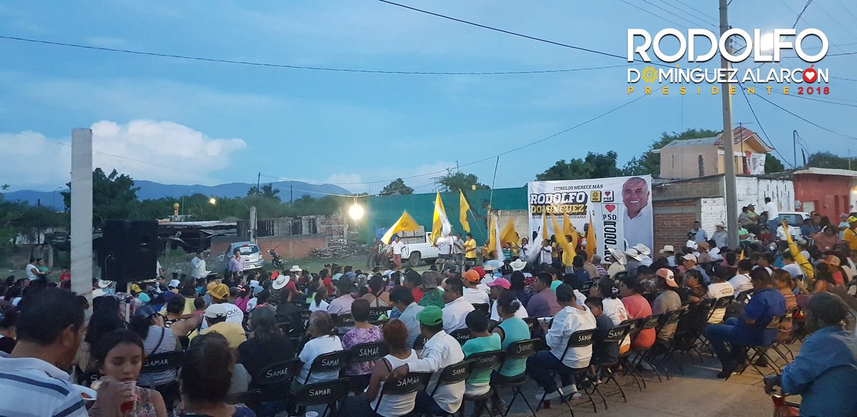 rodolfo_dom's tweet photo. En la Col. La luz estamos comprometidos con un proyecto de experiencia, un proyecto con visión que permita el crecimiento integral de nuestro municipio.
#YoPorBobas #PorqueNosConocemos #SigamosAdelante #PRD #PSD https://t.co/rK9gehTFiN