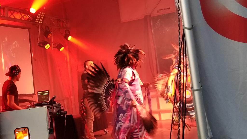 _nuotio_'s tweet photo. Thank you #Westfest15 for all you bring to this #OttArts community &amp; for all the opportunities you've created in these past 15 years. Terrific closing set by @CodyCoyote613 https://t.co/CGOLdEVnt9