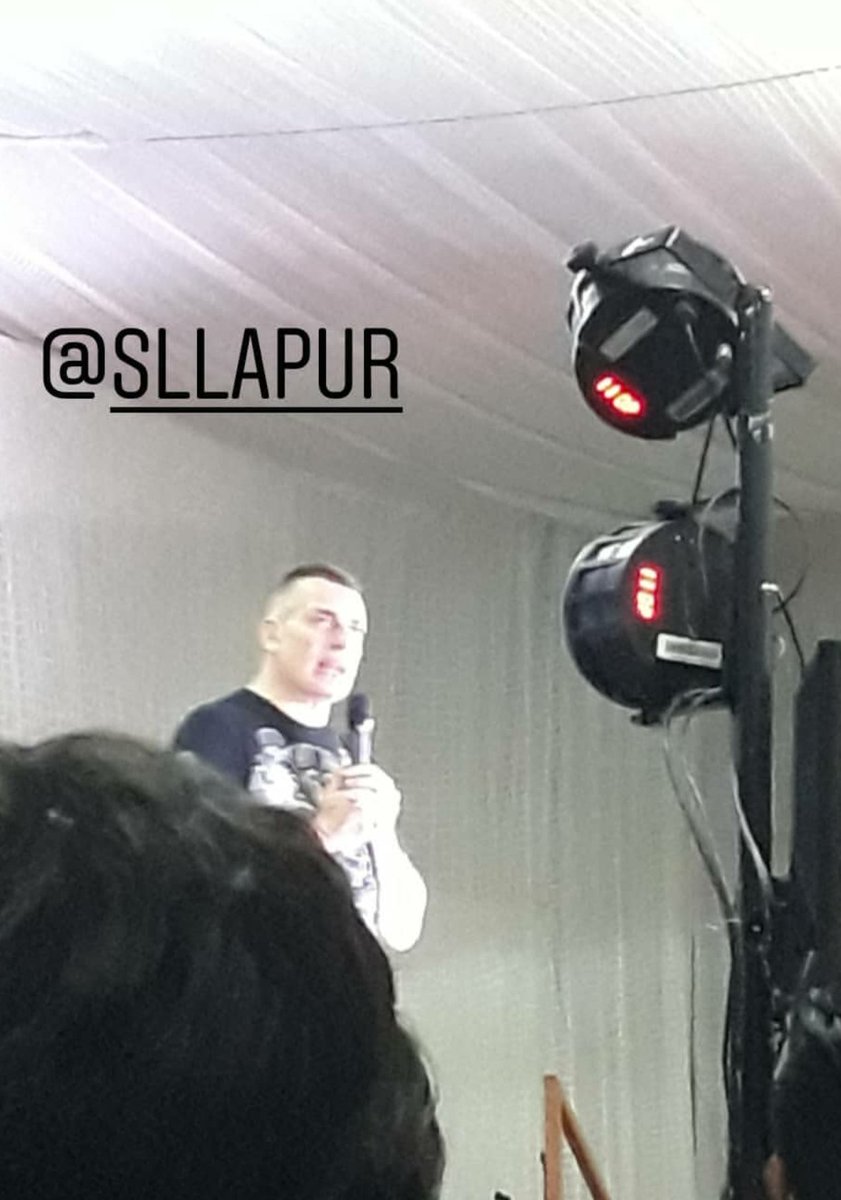 seballapur's tweet image. On the road... #Instagram #doblaje #show