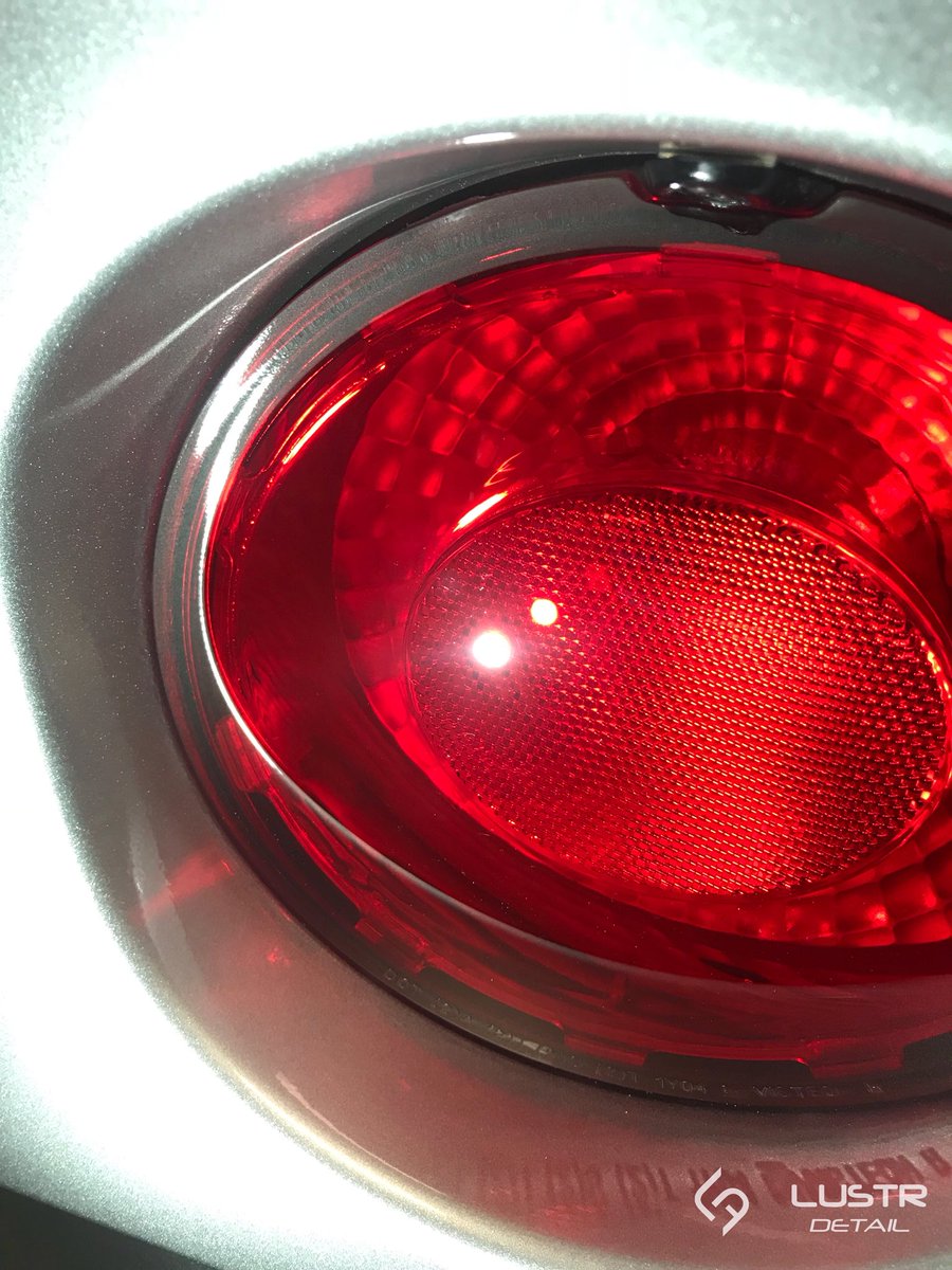 LUSTRDetail's tweet photo. Quick tail light correction before Corvette was polished and coated.
#lustr #lustrautocare #lustrdetail #paintcorrectionchicago #ceramiccoating #paintcoating #cquartzprochicago #chicagoppf #suntek #xpel #3m #premiumdetailing #chicagodetailing #lustrit #chevy #corvette #zr1 https://t.co/REFwJlq15n