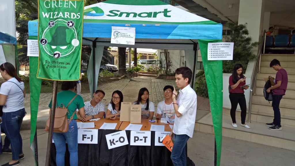 PaftPsi's tweet photo. WEEK OF WELCOME
registration booth for
COLLEGE OF SCIENCE AND MATHEMATICS

#wow2k18
#CSM2k18
#PaftPsiYAHAN https://t.co/M33N2hcXdY