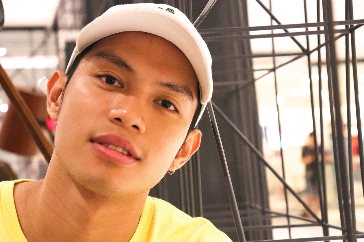 iamjmbales's tweet photo. Heart eyes every time I see you.. 
#😍 https://t.co/K3E6GaaluC