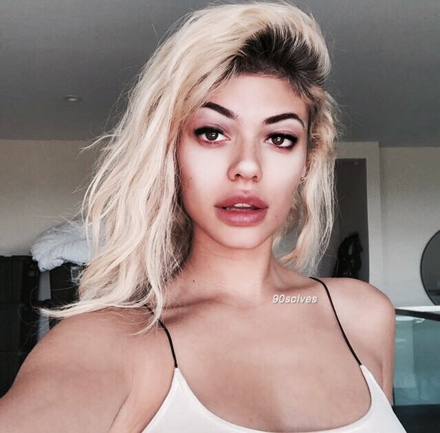 » you want a shy little thing a pretty little high heeled thing gonna cry if I don't polish up well tough.