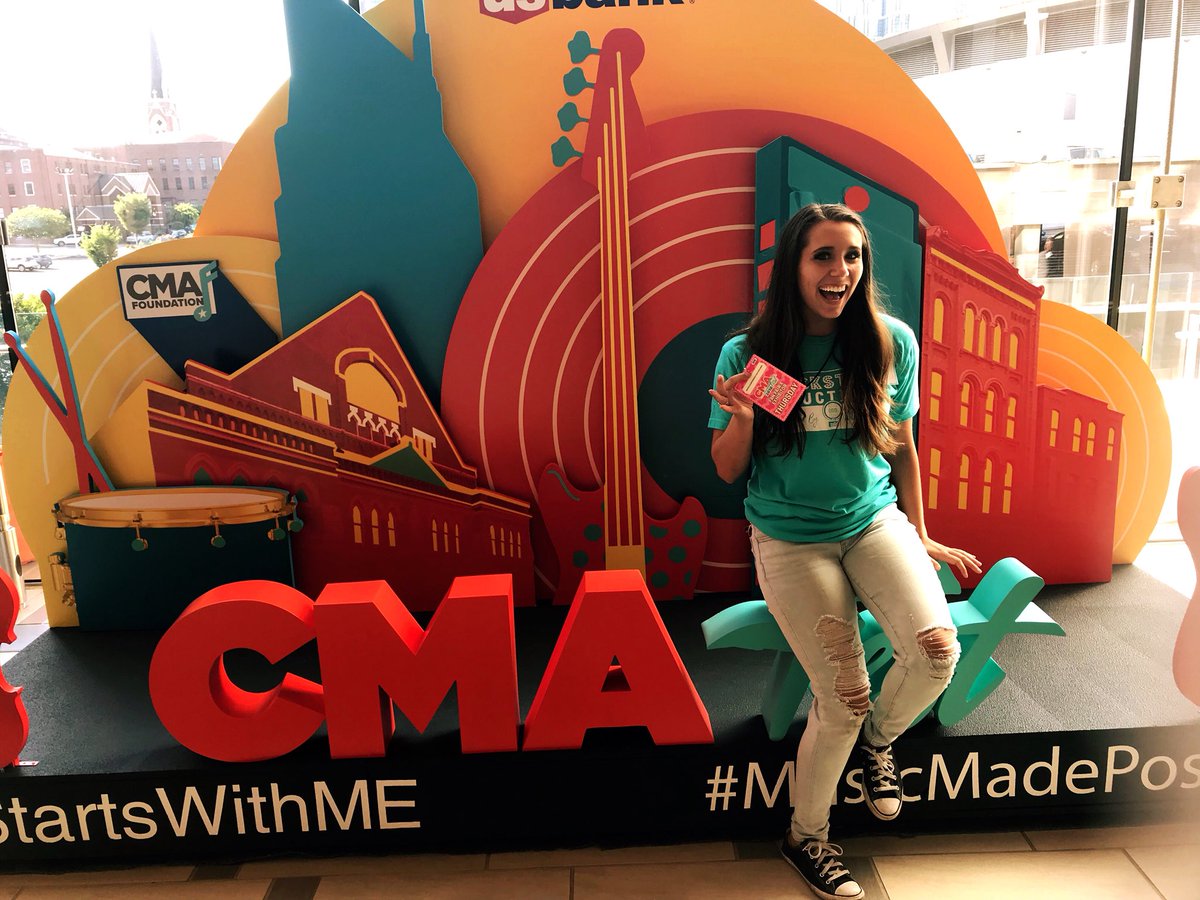 First time volunteering for CMA fest! What an experience! #cmafest2018 #cmafest #nashvilletn