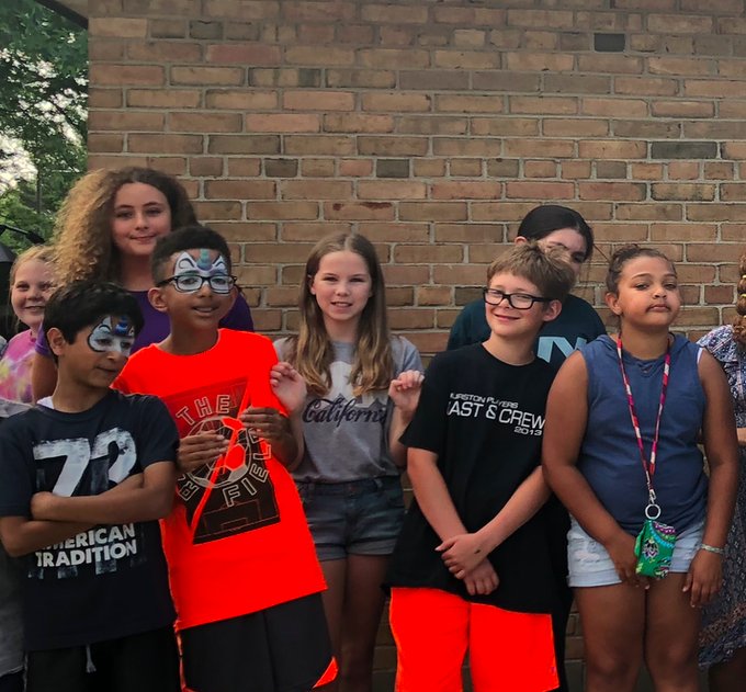 heronspecials's tweet photo. Last choir performance *sniff, sniff* for the 5th graders of 2017-2018!  Great job singing at the Snow Cone Social!  I know you'll go on to do great things! @a2thurston5 @a2Thurston @A2schools @A2SchoolsSuper https://t.co/F9UwDJ2yaJ