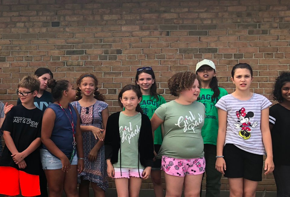 heronspecials's tweet photo. Last choir performance *sniff, sniff* for the 5th graders of 2017-2018!  Great job singing at the Snow Cone Social!  I know you'll go on to do great things! @a2thurston5 @a2Thurston @A2schools @A2SchoolsSuper https://t.co/F9UwDJ2yaJ