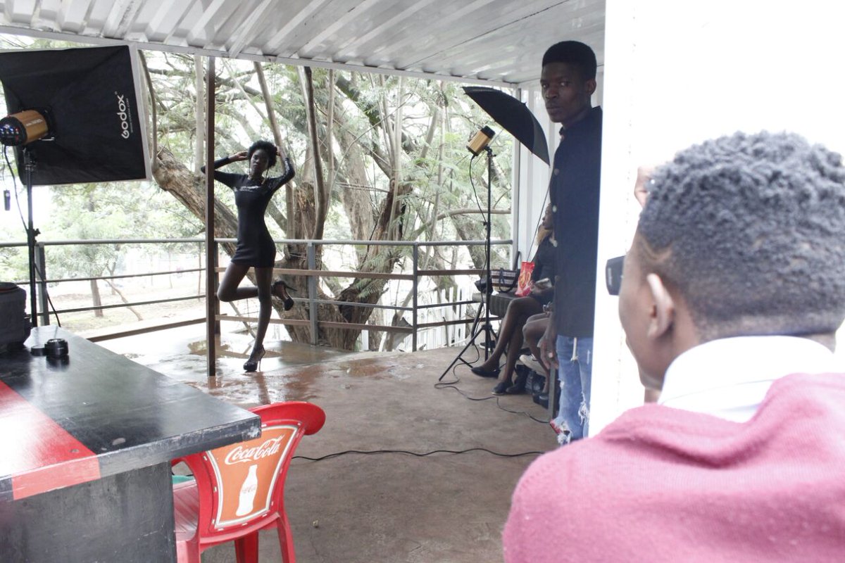 MissKochKenya's tweet photo. Some Of The Behind The Scenes Photos From Our Models Garage Shoot In The Art For Koch's Sake Project .... Intakes Ongoing ... @KCDF @Pawa254 @GoDownArts @nelson_gichuhi @Crabez_blessed @cwasike @UnganoTena @UnganoTena @KemperEmmie @Patomunyao @yadeneastafric @Caesarngule #AFKS2 https://t.co/X5XWoGjnRQ