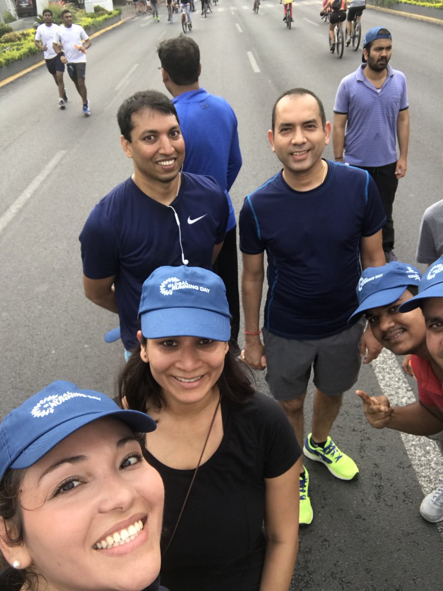NidhiRinwa's tweet photo. #GlobalRunningDay @People_TCS 
When you all get together to enjoy this special Day. #tcsmexico https://t.co/CbzVrCWRWB