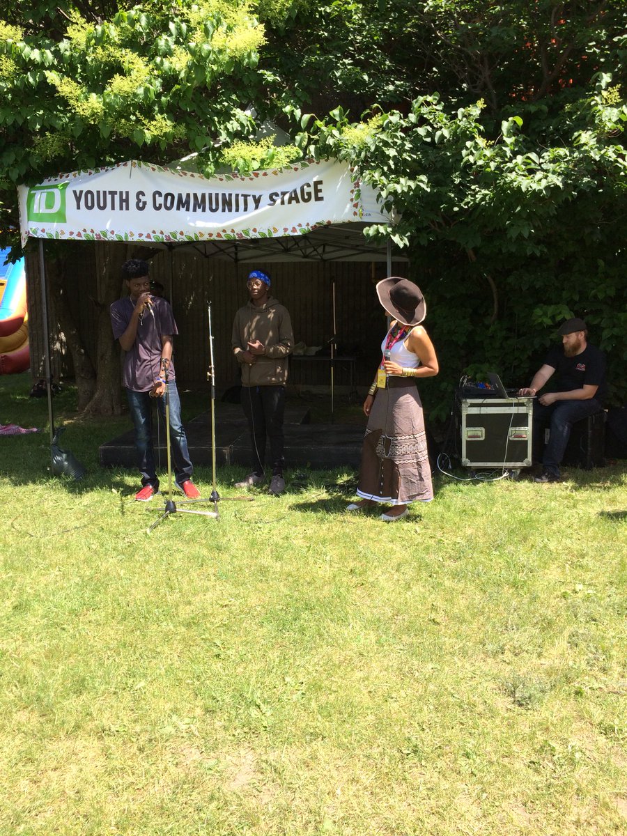 CesarRemis's tweet photo. Perfect weather this weekend for #westfest15. @Ottawa_Tourism @tropicloveyou @Wellington_West @westboroBIA https://t.co/AfF1bUpoLE