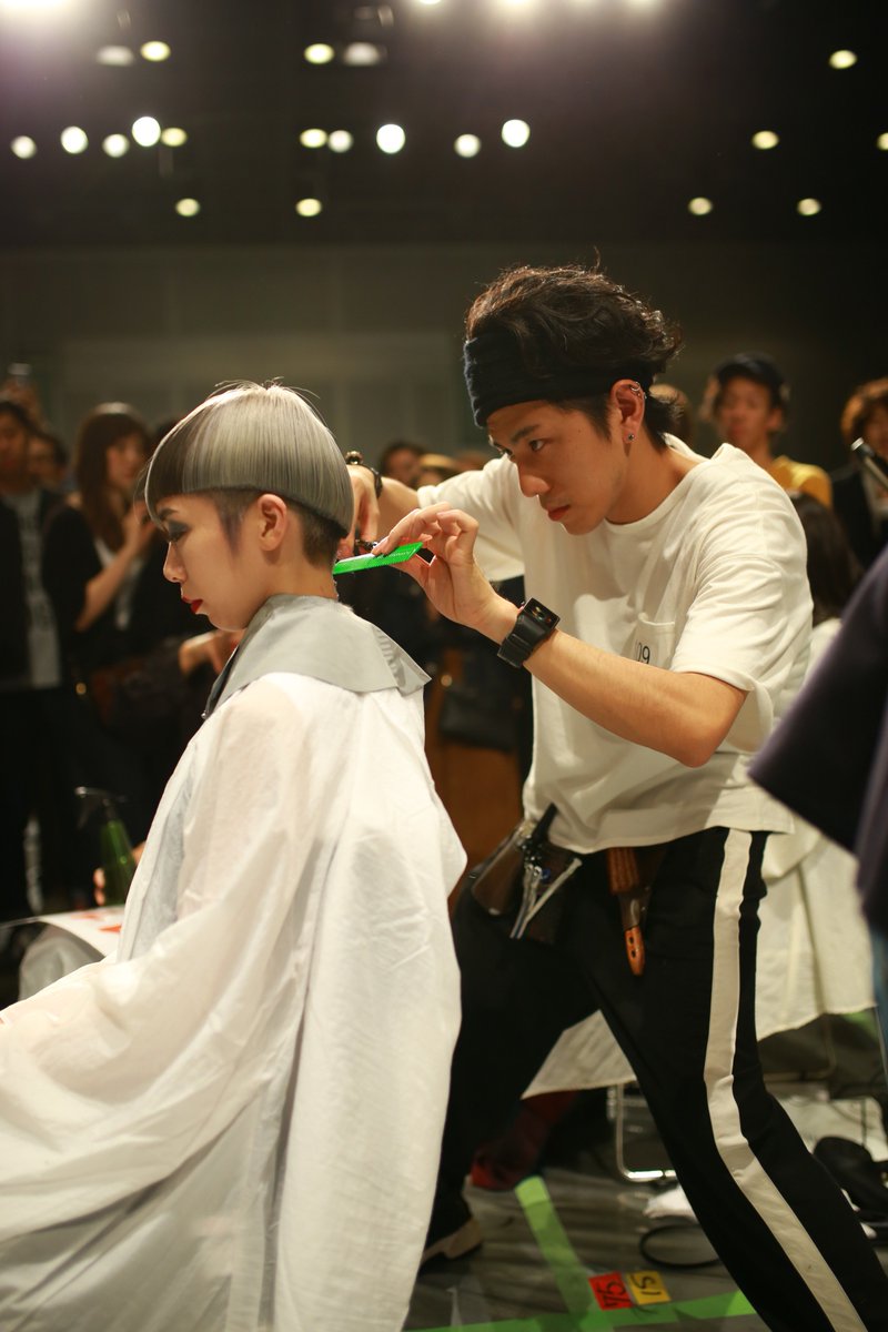 Hairmake Earth בטוויטר 明日6 12 火 東京 日本武道館で行われる ナプラドリームプラス ファイナルに華を添えるヘアショーに Earthの内田圭亮が出演いたします ご来場される皆様 ぜひご期待ください T Co Q4dw4sbkso ナプラドリームプラス Hairmake Earth בטוויטר 明日6 12 火 東京 日本武道館で行われる ナプラドリームプラス ファイナルに華を添えるヘアショーに Earthの内田圭亮が出演いたします ご来場される皆様 ぜひご期待ください T Co Q4dw4sbkso ナプラドリームプラス