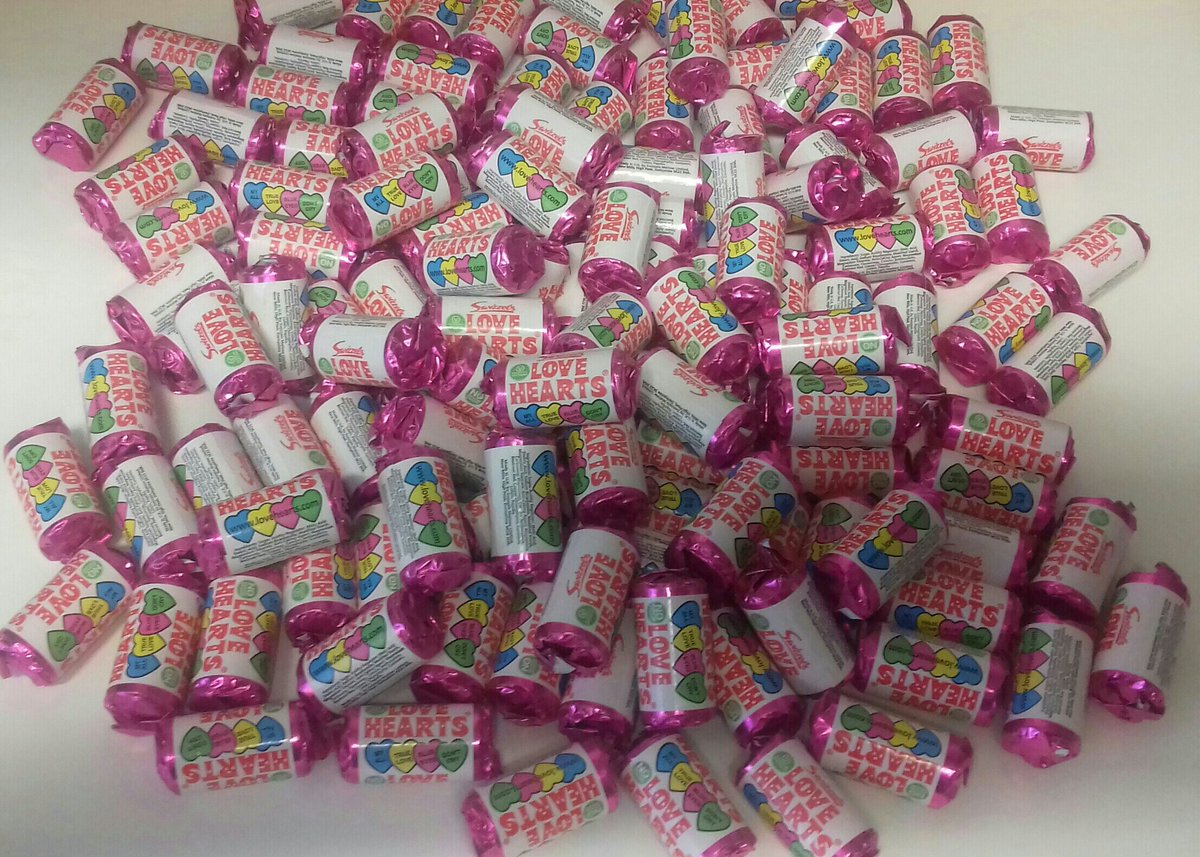 InnHereford's tweet photo. @katesharpe69 @mariebluckpi @simonewins @RikkiQuinlan @GreatOrmondSt 
So much love in #Hereford overnight, guests returning from wedding came back with approx 1kg of love hearts and after seeing we partner GOSH donates and says "I'm sure you can find a way to use them for good" https://t.co/SpUoOZv8ry
