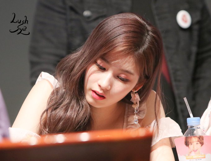 ツウィのtwitterイラスト検索結果 古い順