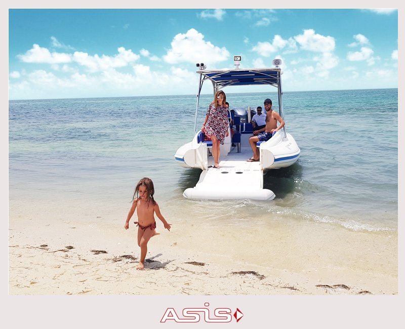 ASISBOATS's tweet photo. Enhance your boating experience with the ASIS Beachlander🏖️
#beachlander #beachlanderrib #asisrhib #asisbeachlander #resorts #asisboats #divers #swimmers #families 
https://t.co/JXOc6xhsJw https://t.co/Kj9AjGzvh5