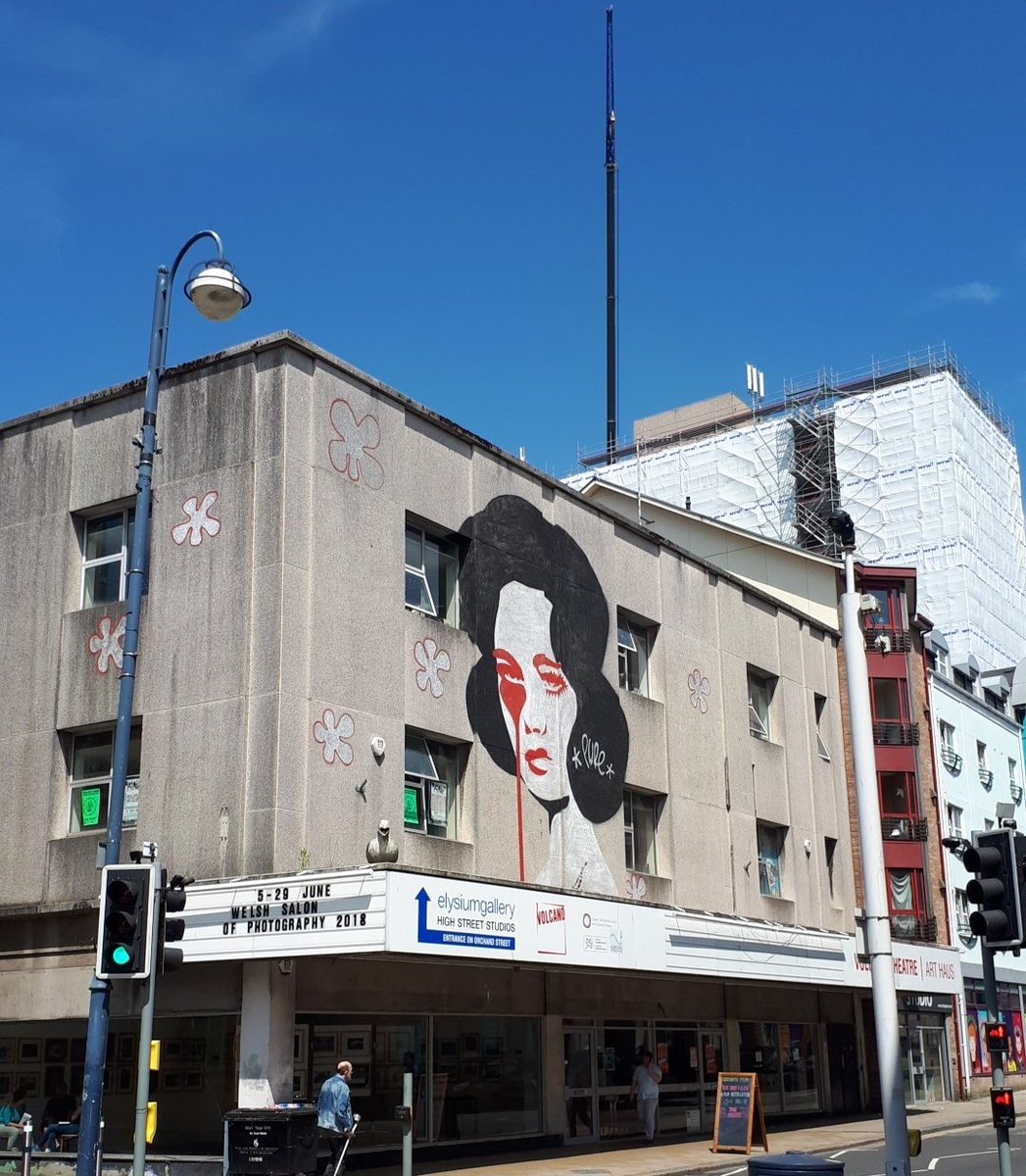 First visit to <a href="/icSwansea/">indycube Swansea</a>. Chatting #Steddfod2018 with <a href="/mariiellis/">𝕄𝕒𝕣𝕚 𝔼𝕝𝕝𝕚𝕤 𝔻𝕦𝕟𝕟𝕚𝕟𝕘 🖤🕷</a>. Nice to catch up with <a href="/mikescottindy/">mikescottindy</a> too

Ymweliad cyntaf i <a href="/indycube/">indycube</a> #Abertawe i drafod ein cynlluniau yr <a href="/eisteddfod/">eisteddfod</a>