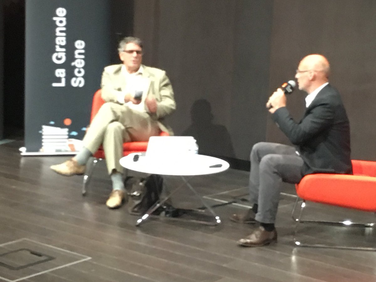 Apprendre à l’ère du digital et des neurosciences avec les excellents ⁦<a href="/ThierryCuriale/">Thierry Curiale</a>⁩ et Thierry Bardy #collaboratif #Education ⁦<a href="/OrangeGardens/">Lin Hughes</a>⁩ #regardscroises ⁦<a href="/orange/">Orange</a>⁩