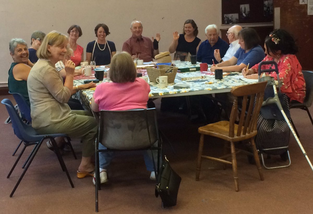 ArtisCommunity's tweet photo. #craftycuppa #makingfriends #learningcraft great to see these lovely people in Pontypridd https://t.co/OEZ1heJcmn