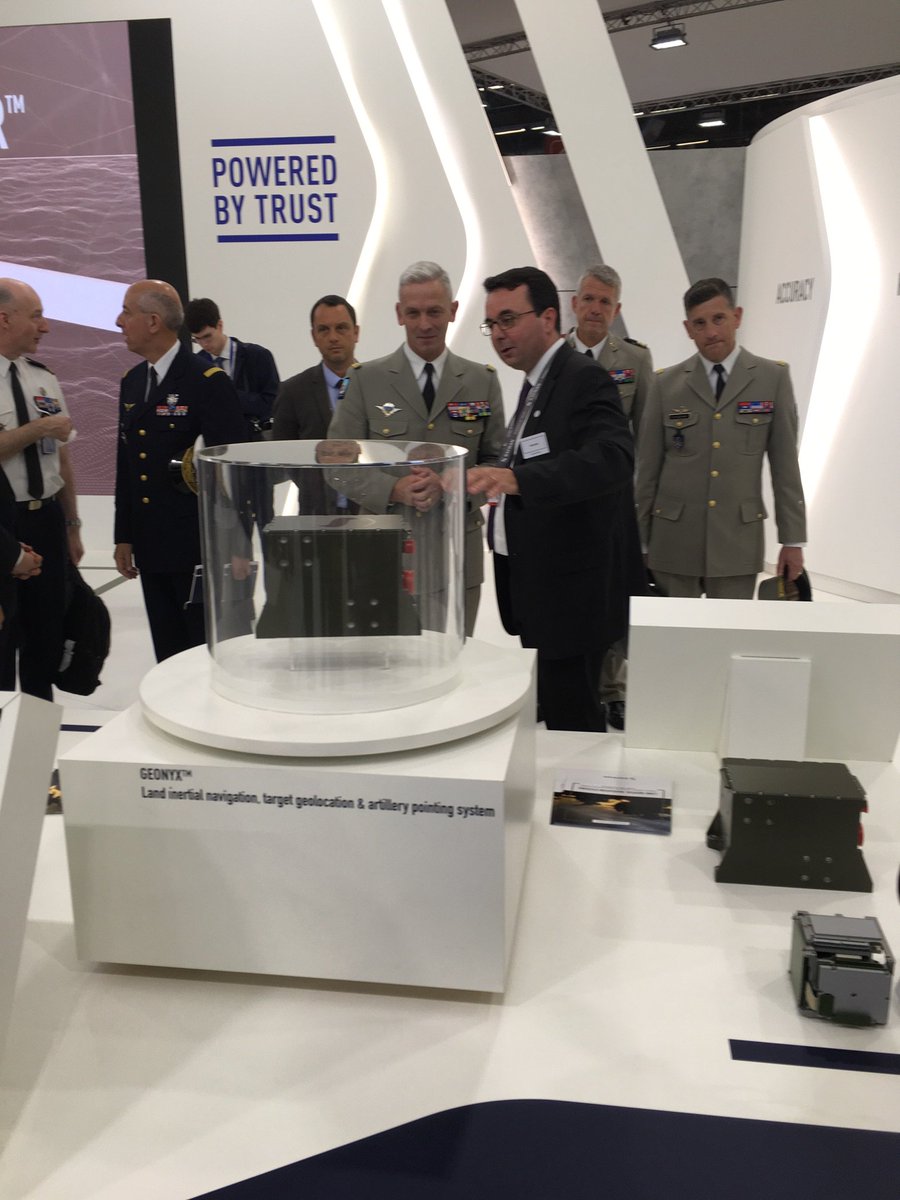 SafranElecDef's tweet photo. Le Général d’armée François Lecointre, chef d’état-major des armées (CEMA) et @MartinSion sur le stand @Safran à #Eurosatory2018. Présentation de nos solutions #Patroller #Geonyx #JIM Compact & #STERNA #NeoFelis #PASEO #eRider ... https://t.co/mwCPlQvke7