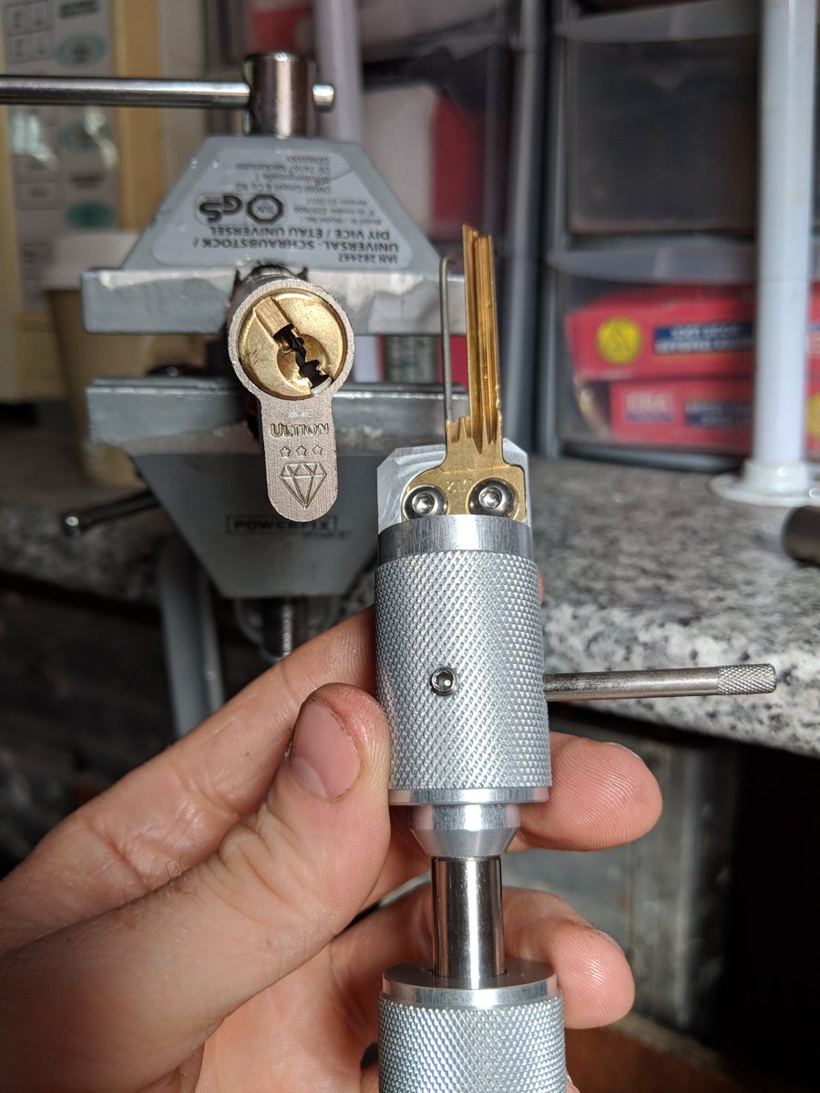 MJS Locksmiths tweet media