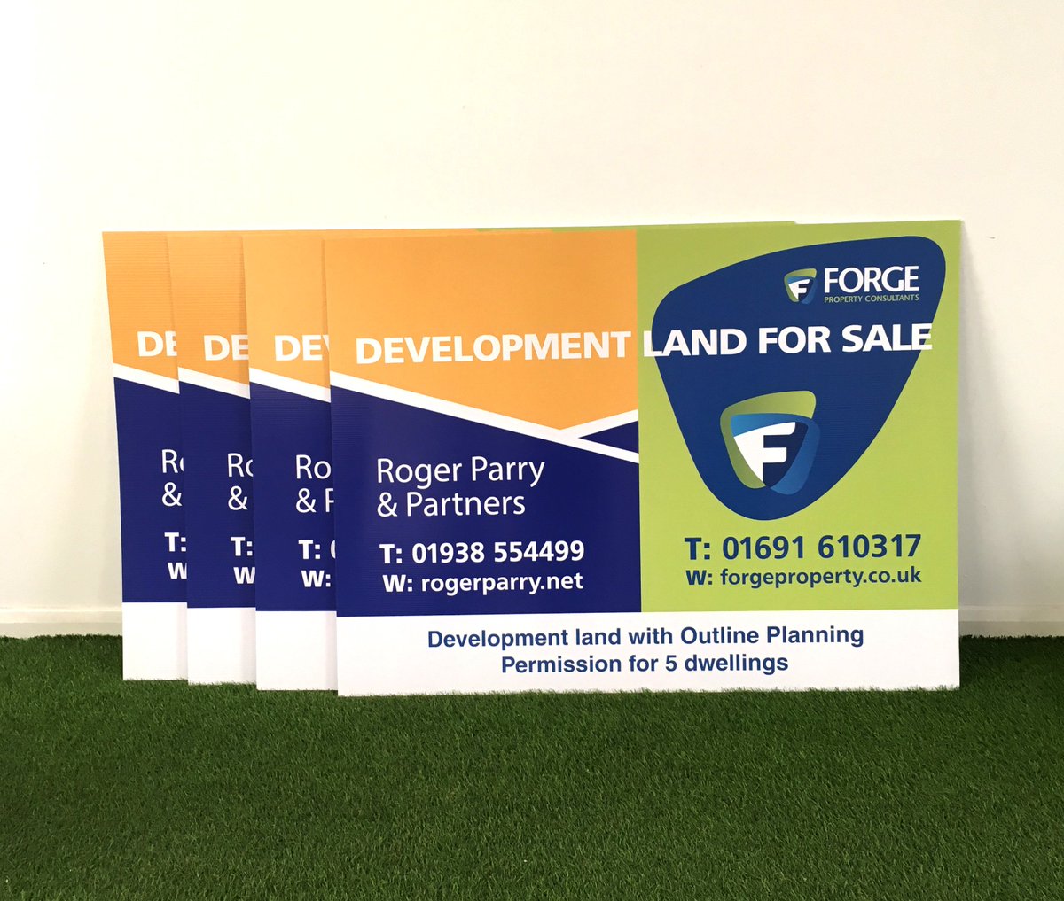 NowGroupUK's tweet image. For Sale Signs designed and printed last week for @Forge_Property // @RogerParry

#CorrexBoards #CorrexSigns #Signs #Signage #OutdoorSigns #ForSaleSigns #ForSale #Sign