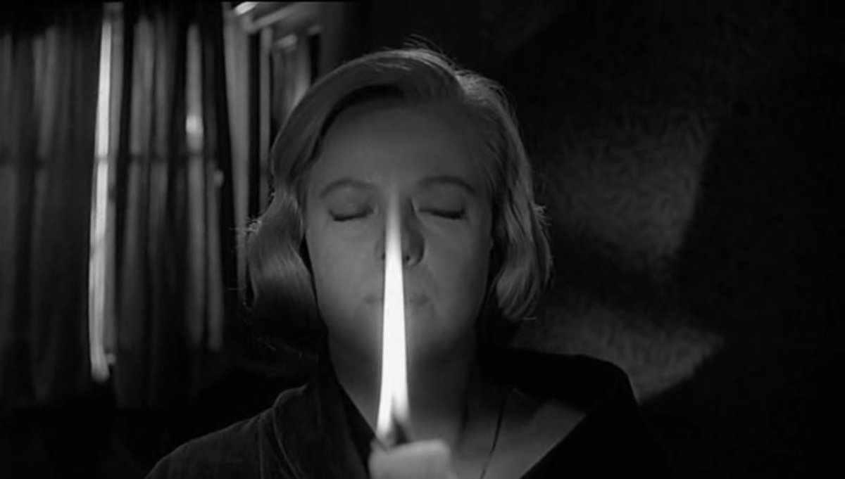 Three films that inspired #TheOtherSideWithValerieHope: 

2. SEANCE ON A WET AFTERNOON (1964) starring Kim Stanley #womeninfilm