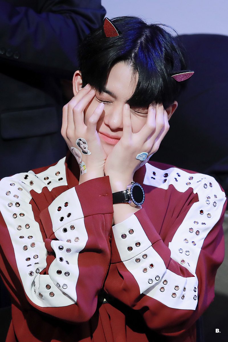 bbb_0510's tweet photo. 180610 핫트랙스 팬싸인회 #배진영
사람이 말이야 적당히 귀여워야지 https://t.co/pgXk3C47Gt