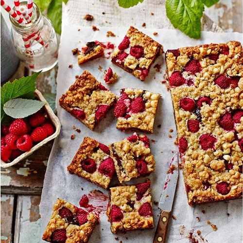SainsburysMag's tweet photo. Pop a chocolate, raspberry and roasted hazelnut oatie in your lunchbox for an afternoon pick-me-up 😛 https://t.co/s0TUFoXyre #afternoontea https://t.co/2WDx15V1qw