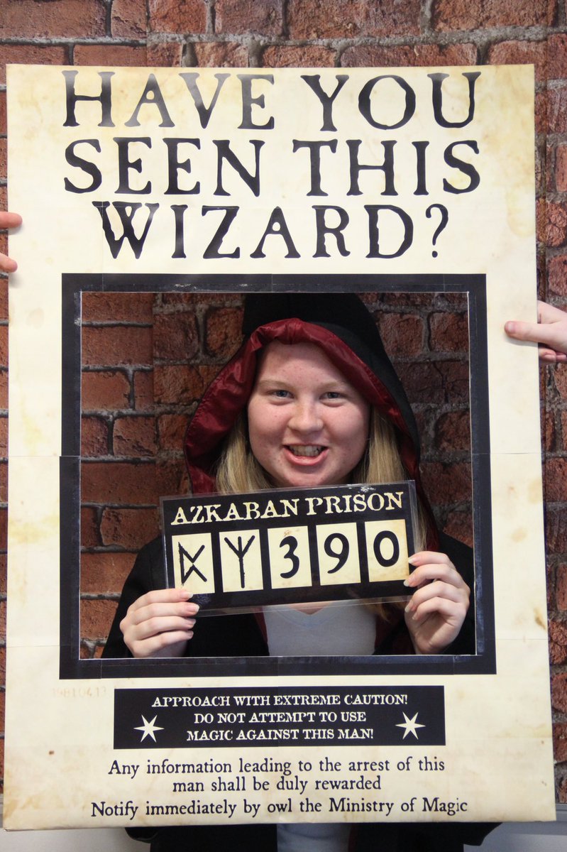 LevenmouthAc's tweet photo. Magical rewards session w/ Ms Nash (English) running a Harry Potter session - absolutely brilliant. Well done all involved #LevAcEng #LevAcRWD2018 #LevAcPS #HarryPotter https://t.co/E6pquSmOmG
