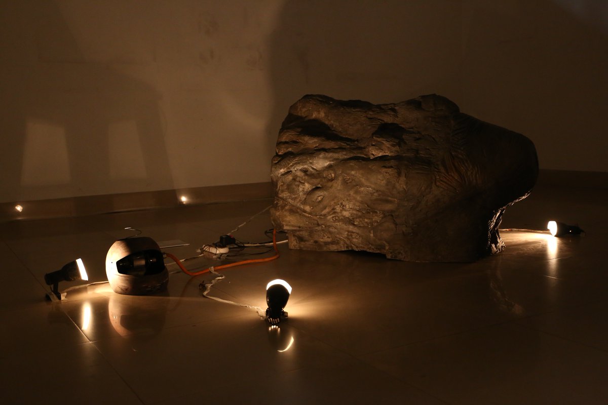 ChanderHaat's tweet image. 