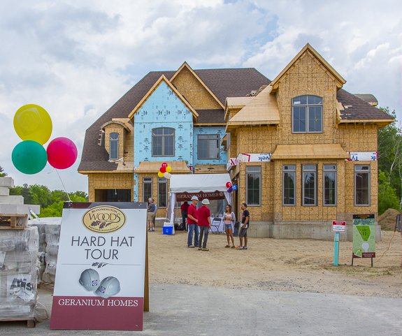 RramonaJensen's tweet image. Geranium continues their commitment to delivering homes and communities of varying scale deserving of the trust placed by their valued home owners.
#PrimeLots
#Homes
bit.ly/2gerh