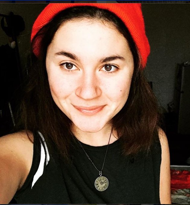 Поздравляем с дебютом нашу новую медиа-крю Веронику @nikkishella
Её первый рассказ у нас вконтакте:
goo.gl/uXzxTE