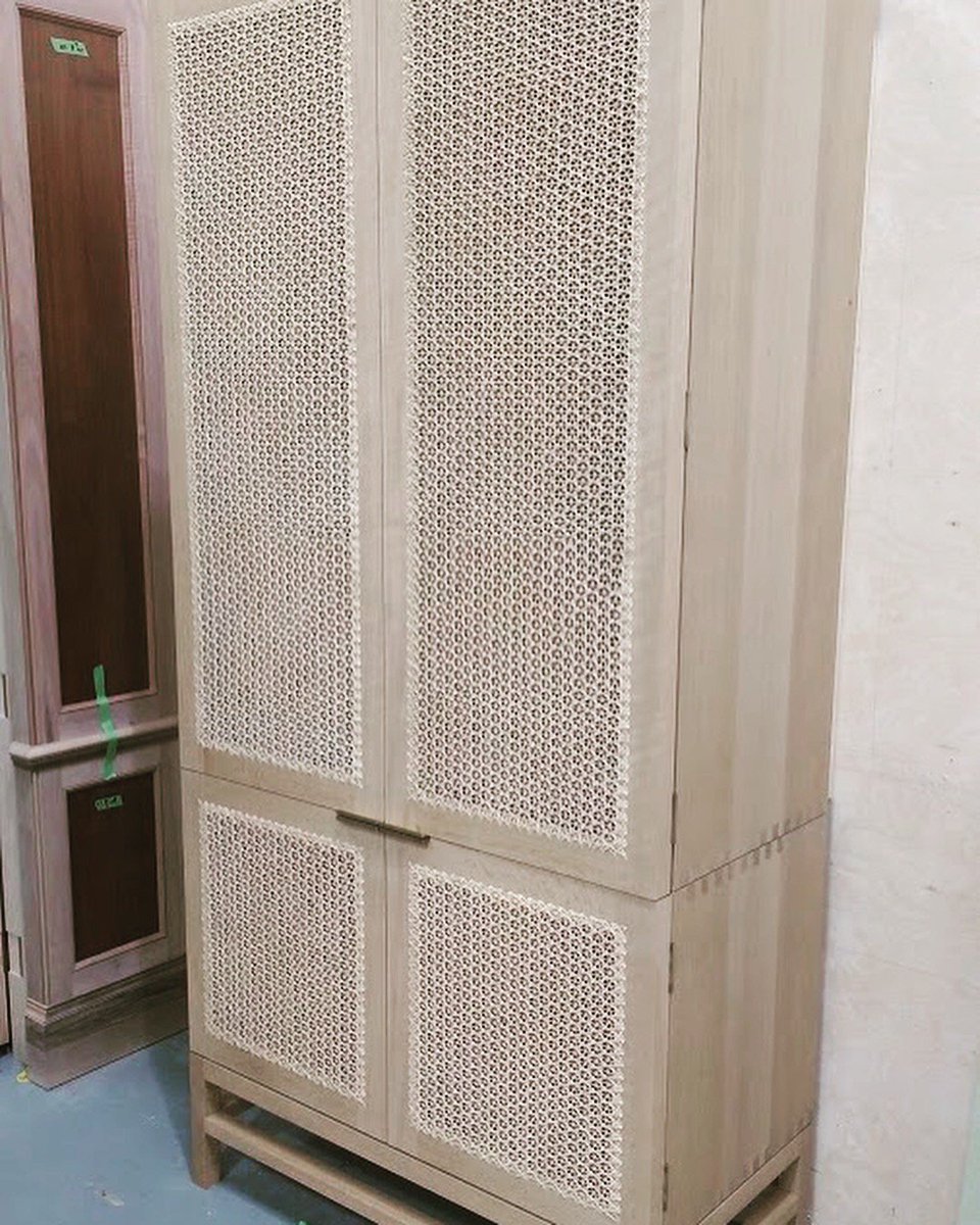 Rachael South On Twitter Caned Cabinet Doors Installed One Set Is For A Bar With A Hand Beaten Silver Basin Inside The Other Set Have Been Backed With Leather Seatweaving Wovendoors Bespokecraft