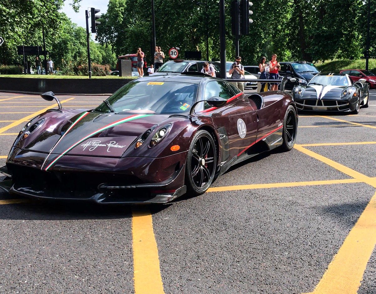 marta_AMG's tweet photo. It was one of the best weekends of my life.
So many hypercars! 

https://t.co/KkNn6wtArG 📸 

#hypercars #hypercarsinlondon #apolloIE #Pagani @OfficialPagani https://t.co/jbOw4dKFF9