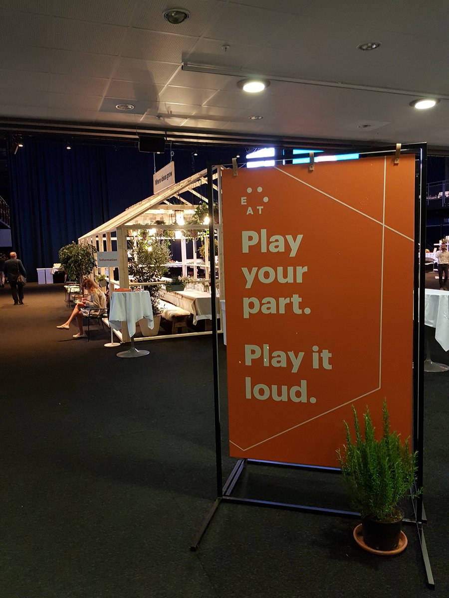 carlsmose's tweet photo. Taking on the greatest challenges of our time @EATforum #EATforum18 @Menigo #foodcanfixit https://t.co/rhAdfejh44