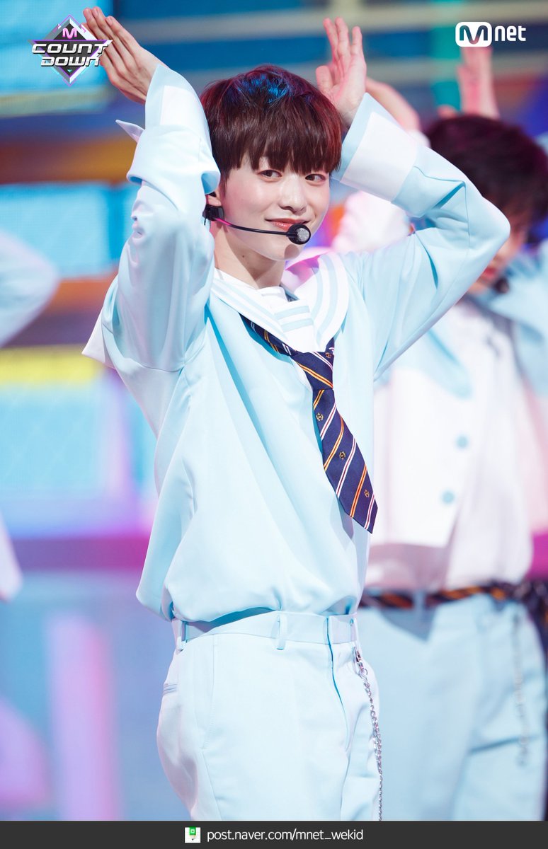 MnetMAMA's tweet photo. [#MCOUNTDOWN] 180607 엠카 현장포토
#온앤오프(#ONF) - #Complete ♪ @wm_on7off
World No.1 KPOP Chart Show M COUNTDOWN #Mnet 
더 많은 ONF 보러가기 ▶https://t.co/l21l4ji3EB https://t.co/dBzwTDRsr7