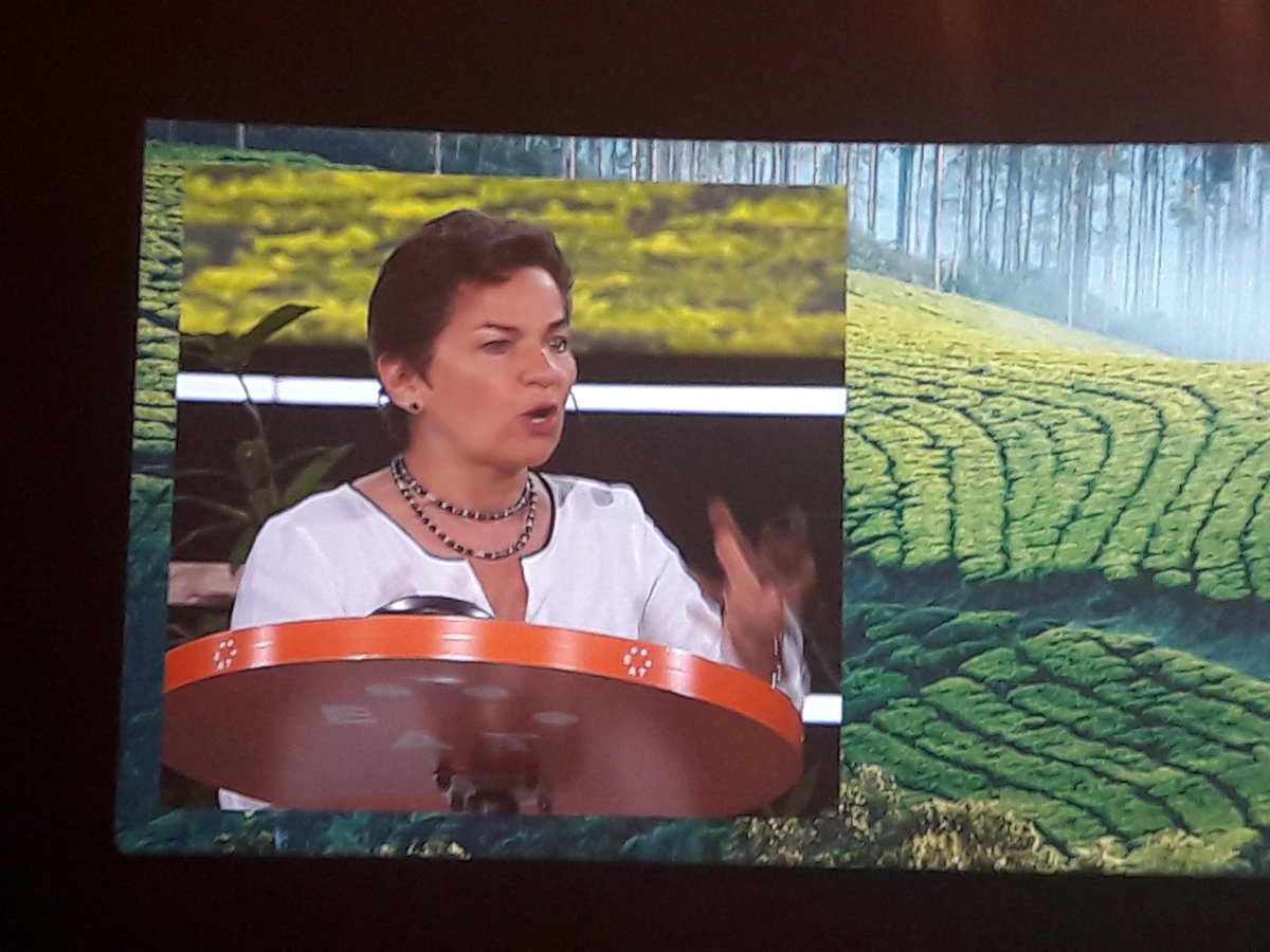 thegreentake's tweet photo. Lets be clear about the close interconnectedness between #climate and #food: If we do not address climate change timely we wont have food security. If we do not find solutions for land use for food, climate change will run out of hand. #EatForum18 #foodcanfixit @CFigueres https://t.co/TEvXmTFF9W