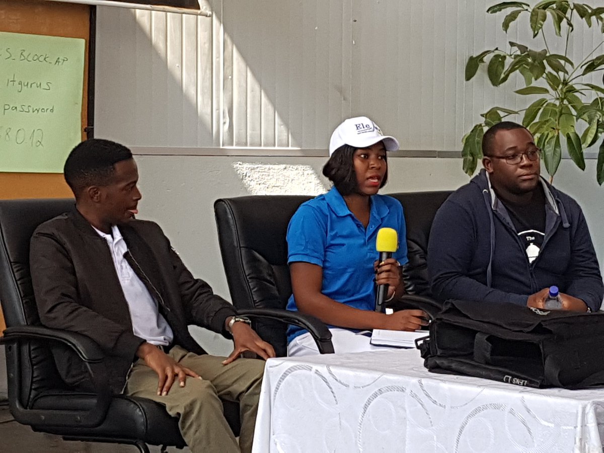 labhackathon's tweet photo. The final day of #LabHackZim had great presentations on Git Hub, RRI and 3D scanning, a panel on starting a business and another chance to see the lab equipment designed and build by our excellent student teams! @CompSciOxford @InSIS @jasonnurse @Ox_CyberSec @LouBezuidenhout https://t.co/3VPHPQuIOZ
