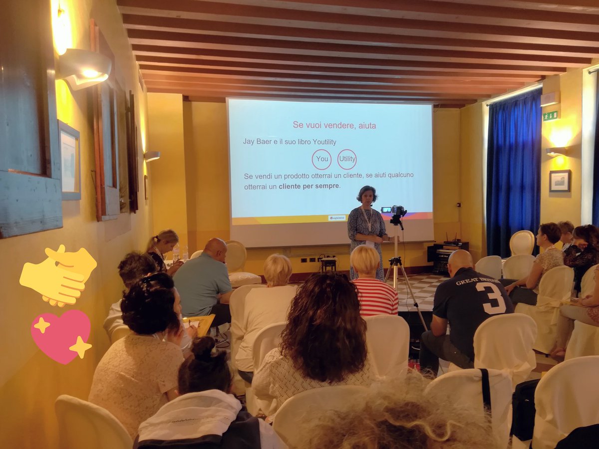 Se vendi un prodotto ottieni un cliente, se aiuti qualcuno otterrai un cliente per sempre. #exp18