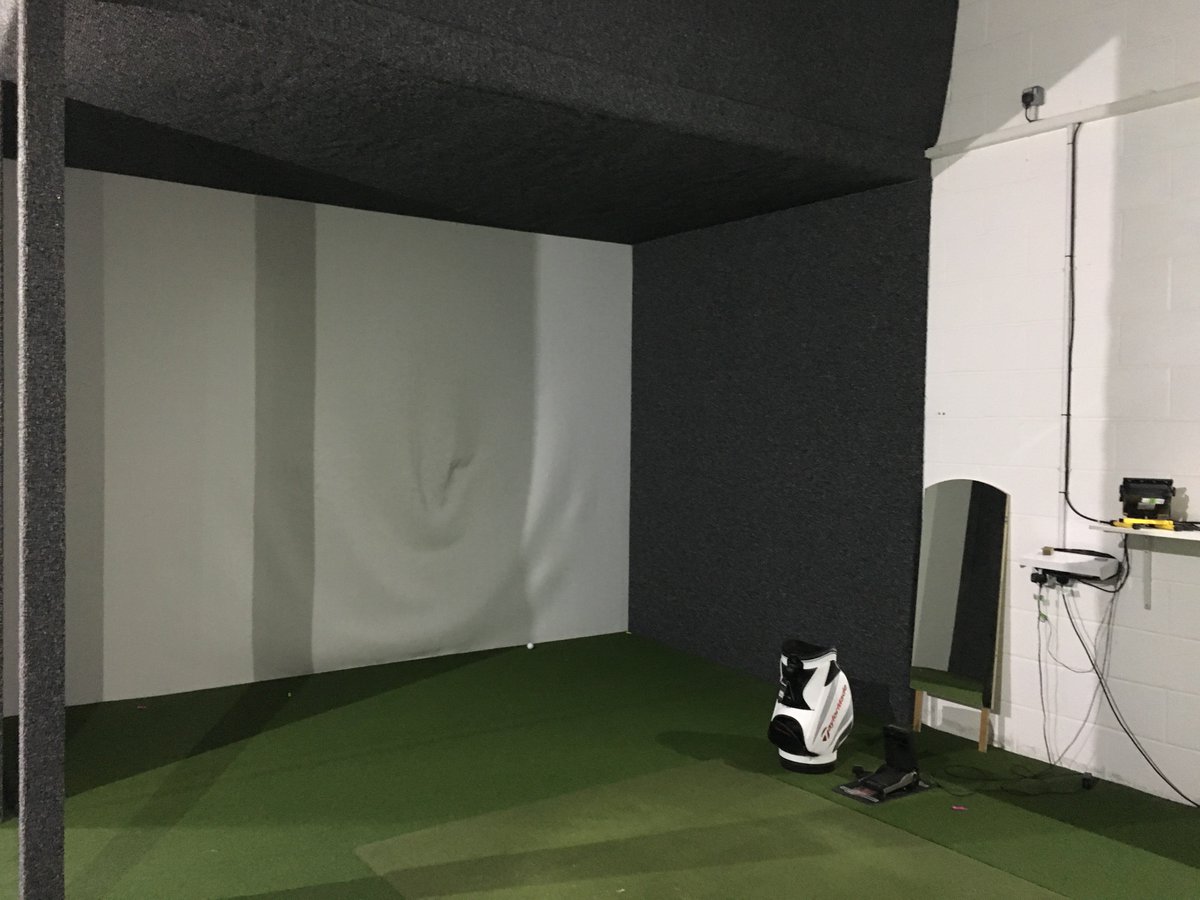 Lessons and fittings available all week!!
£20 a lesson or 3 for £40

Call or message me to book:
07876 575353