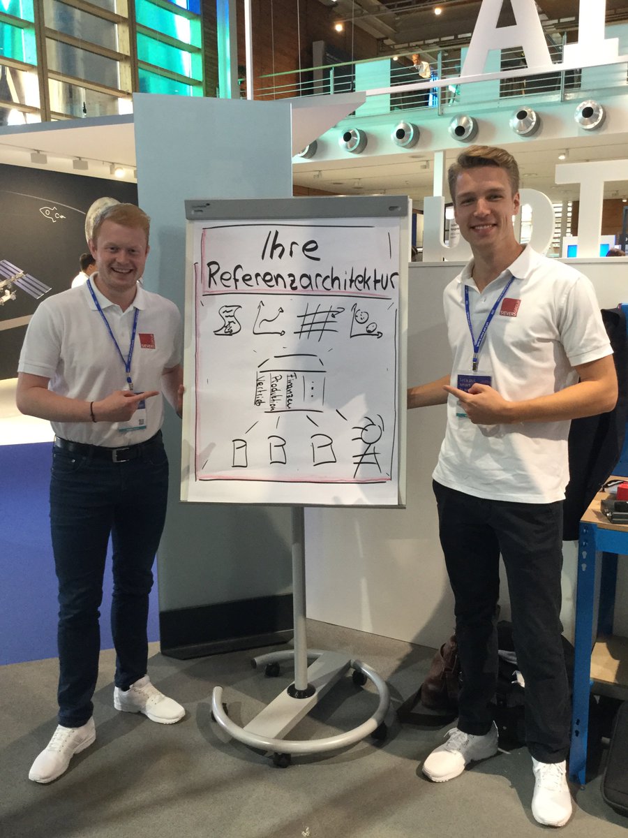 BeateW's tweet photo. Schwitzen war gestern, E-Bike ist heute. 😃Die Fahrradproduktionsstraße auf der #CEBIT18 mit Sievers-Group im Pavillon 35 #IBM #Data #Analytics #DerbyCycle https://t.co/QhKtHfeAn9