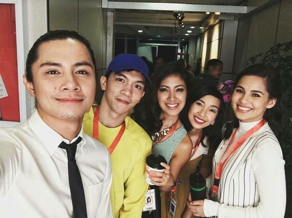 kaarbeen's tweet photo. Nakita sa baul. Original cast ng #ForeverSucks. Ka-miss. ππ
https://t.co/qBrmexpdeV