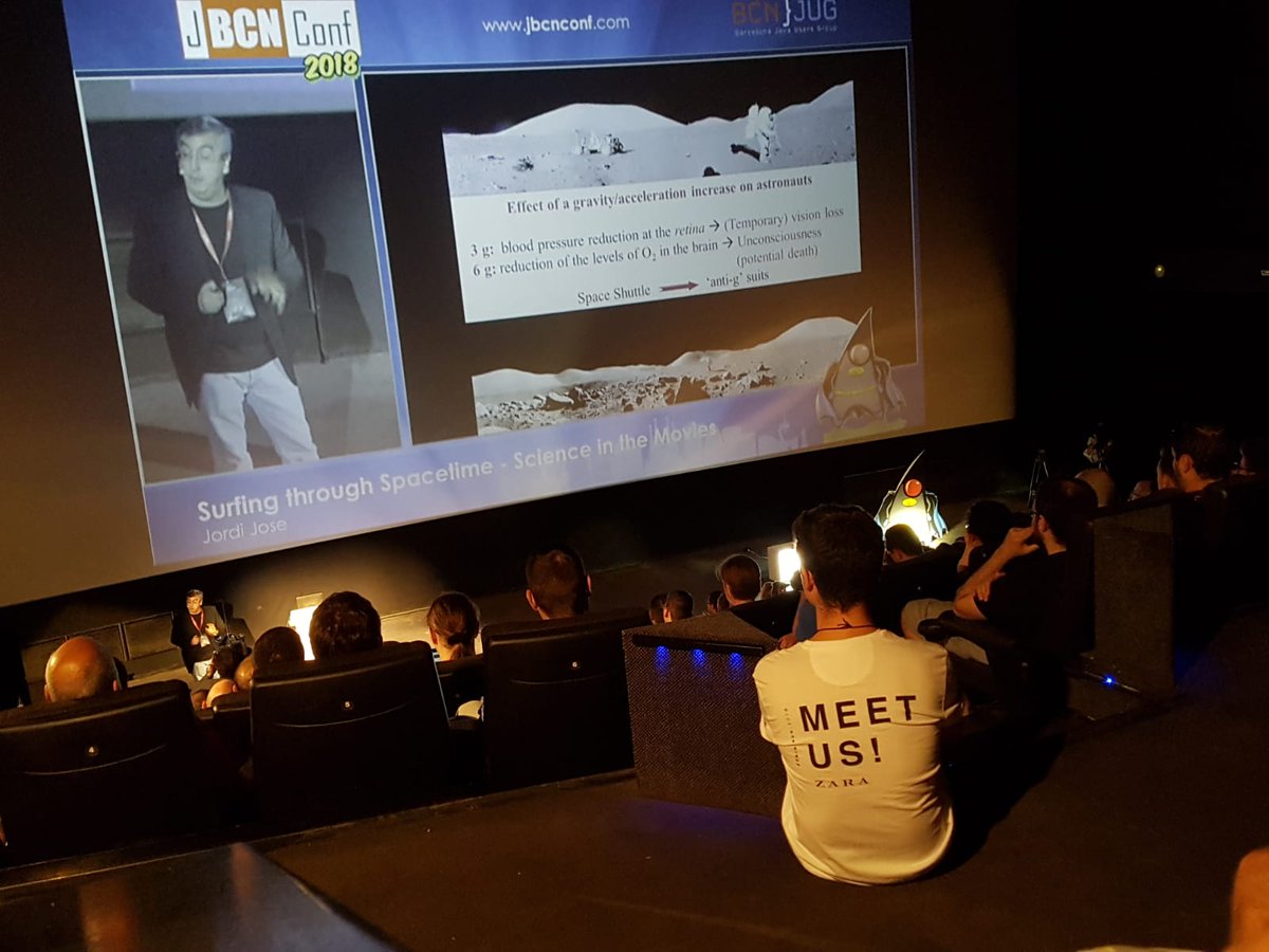 jgarcesc's tweet image. Surfing through the Spacetime #jbcn18 #zaratech #meetus