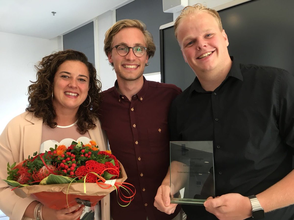 greenacademyHAS's tweet photo. HAS Food Experience naar de Europese finale EEPA Awards! "HAS Food Experience geeft #HAShogeschool studenten een podium om kansrijke Food concepten te realiseren in de markt en te werken aan de fooduitdagingen van de toekomst." Lees ons bericht: https://t.co/HkFNrfw5Qe #HASFE18 https://t.co/UGDVrMrkyz