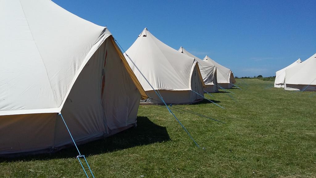 Our new fleet of bell tents looking good in the sun <a href="/EssexOutdoors/">Essex Outdoors</a> Mersea thanks <a href="/belltentbtique/">Bell Tent Boutique</a> #glampingresidential