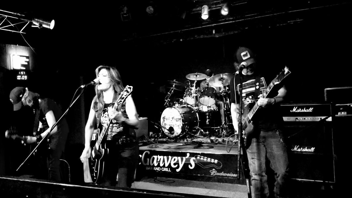 FFITPL's tweet image. Thanks to McGarveys in Altoona for the good hang and for giving us a place to stay. Hope to see yinz again soon.