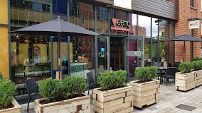 SharonAV4All's tweet photo. Hope you can join us this Thursday from 7pm @veeno_uk in @BellCourtLifefor the #stratfordtweetup.  Casual, local networking at it's best. #stratforduponavon https://t.co/hKup1Y5Rvg