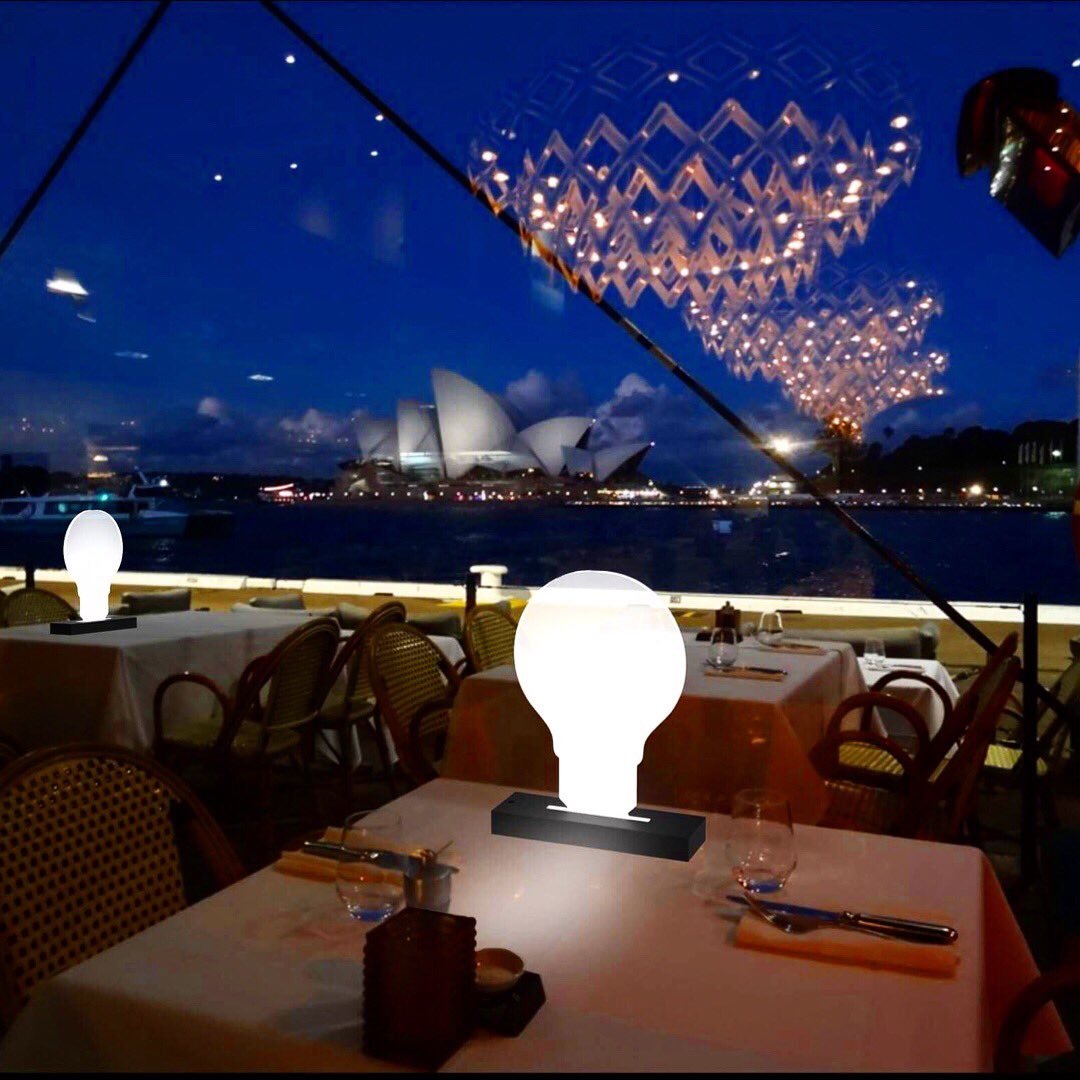 INNLED's tweet photo. HARIZ 💡 
Personnalisez vos événements ✨ 

#led #Light #design #lamp #wireless #unique https://t.co/7eE34cFBky